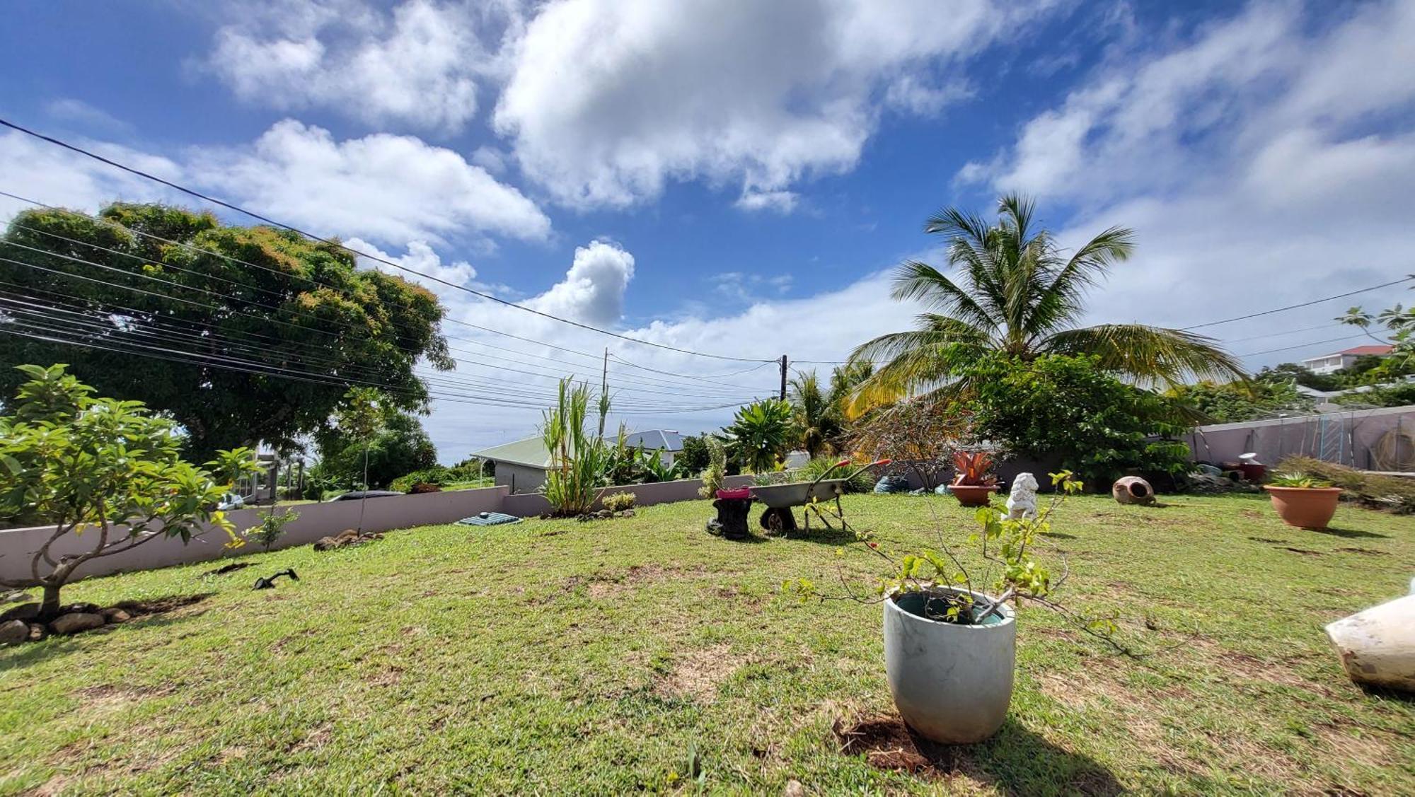 Elegant Appartement T3 Chataigne : Spacieux แซ็งต์-ลูซ ภายนอก รูปภาพ