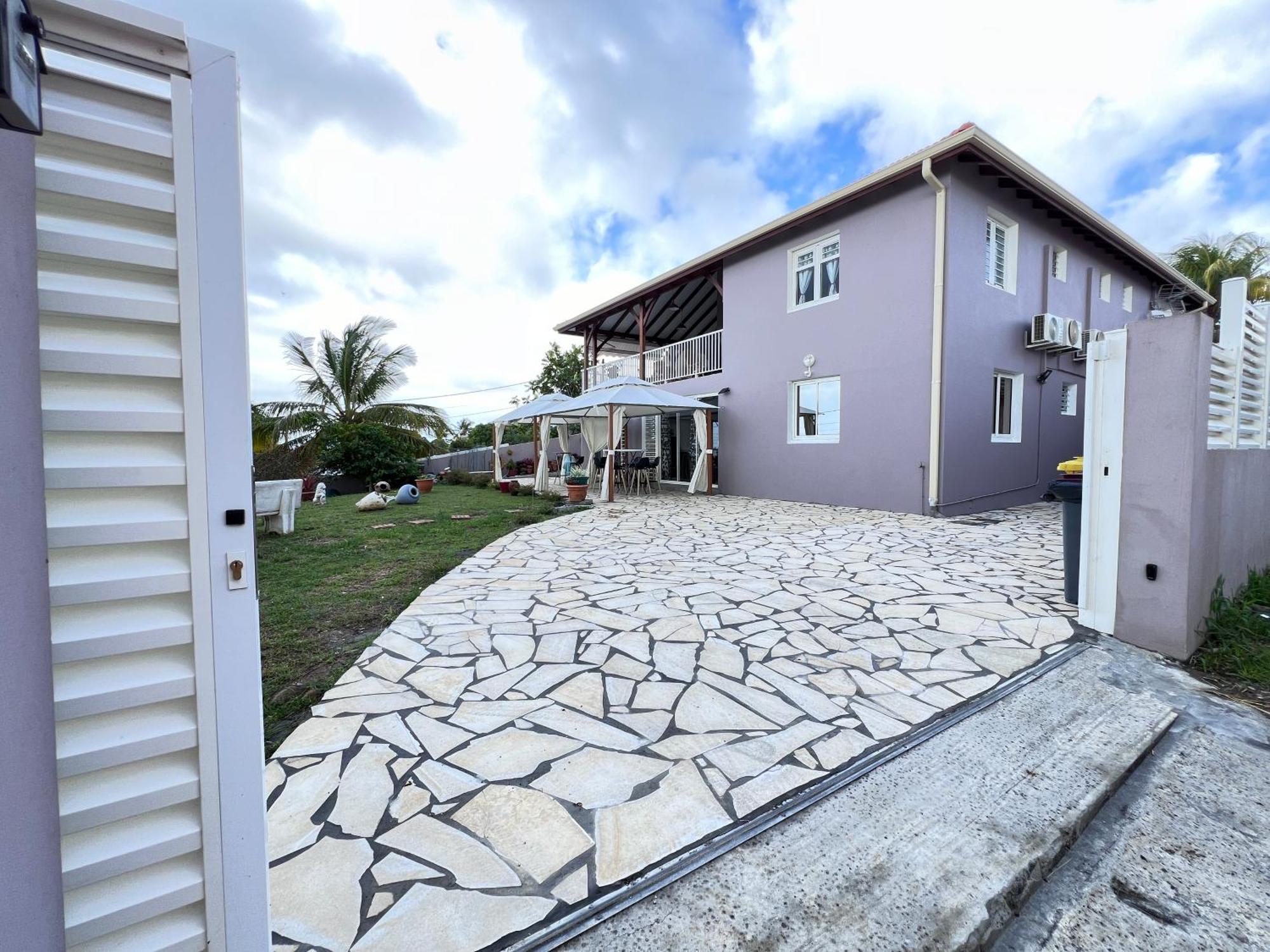 Elegant Appartement T3 Chataigne : Spacieux แซ็งต์-ลูซ ภายนอก รูปภาพ